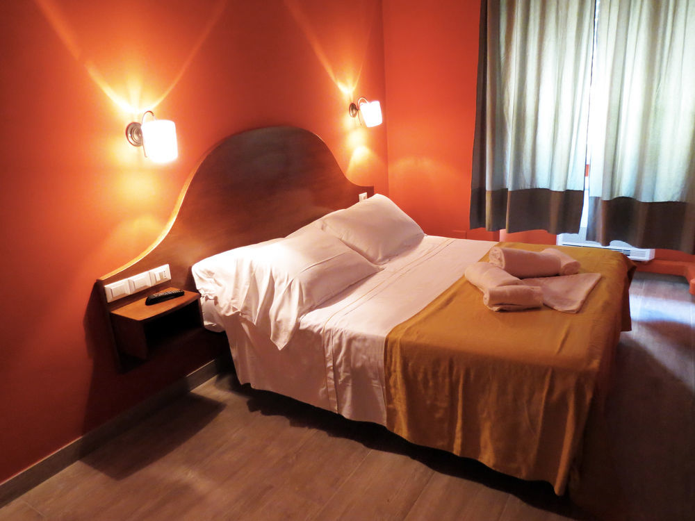 New Paradise Hotel Rom